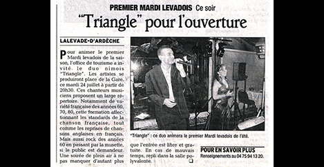 journal article de presse Animation fête votive Orchestre Triangle Nîmes